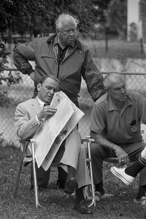 Frank Sinatra - Relaxing during filming