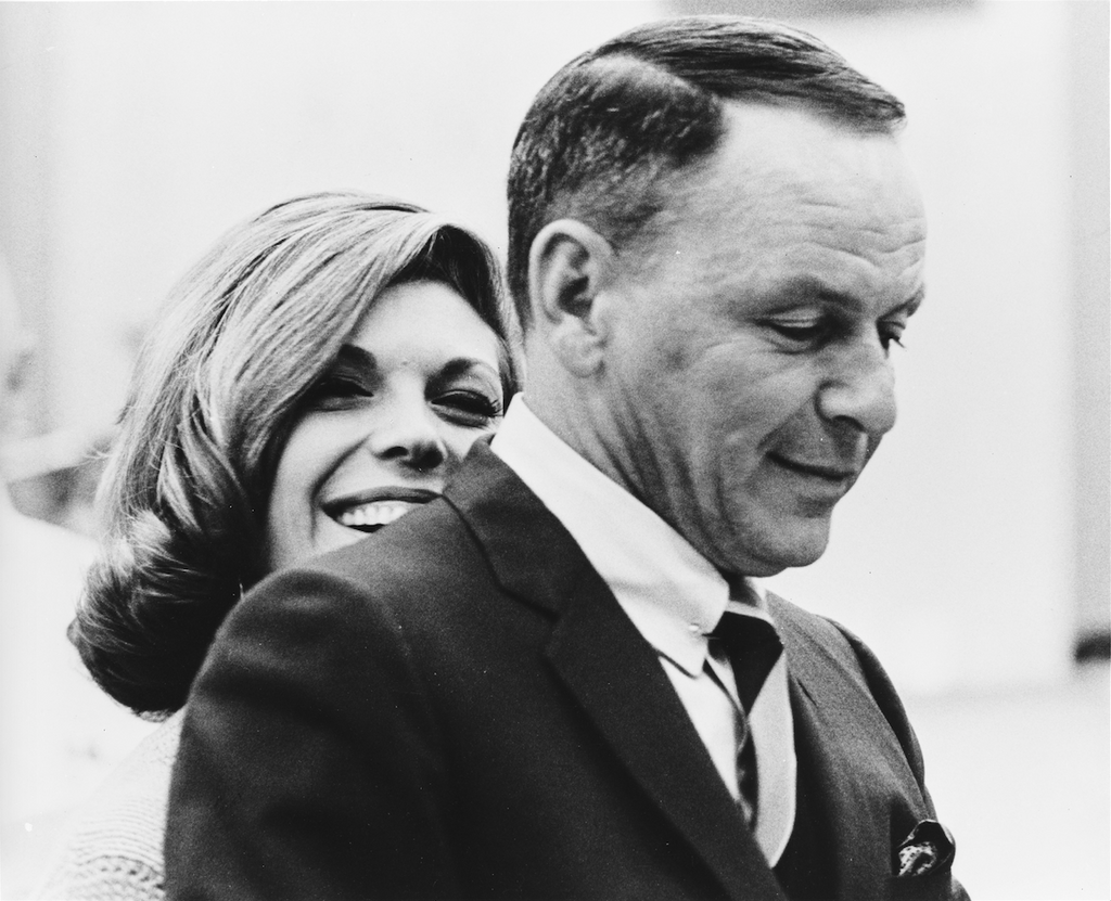 Frank and Nancy Sinatra - Time for a duet Dad?